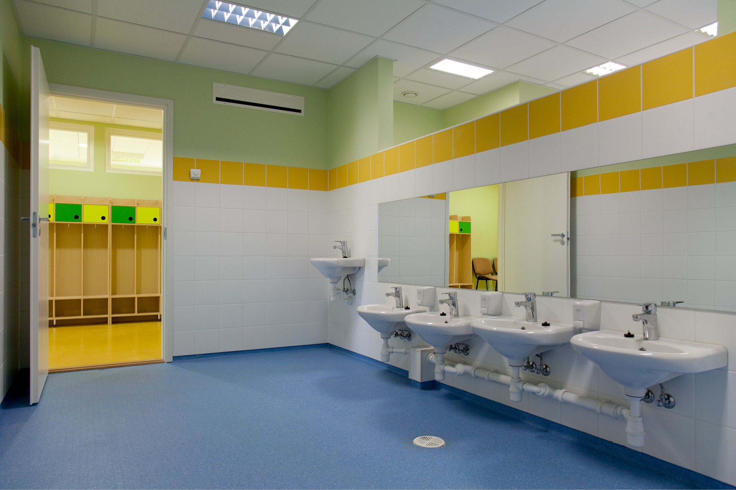 School interiors (34)