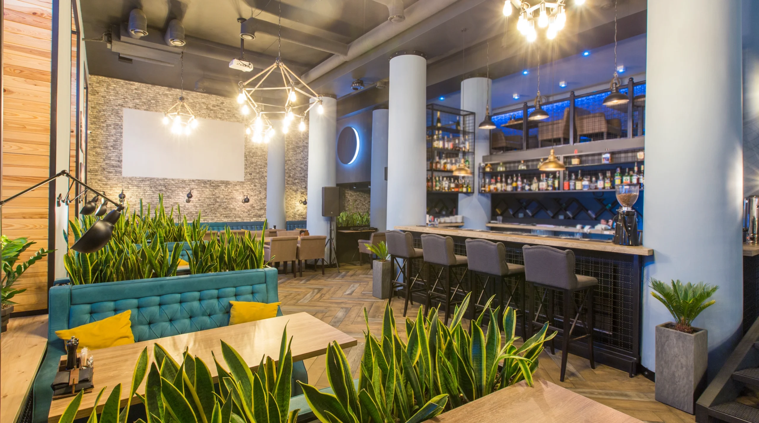 interior-of-modern-urban-cafe-or-restaurant-interi-2026-01-09-06-55-58-utc